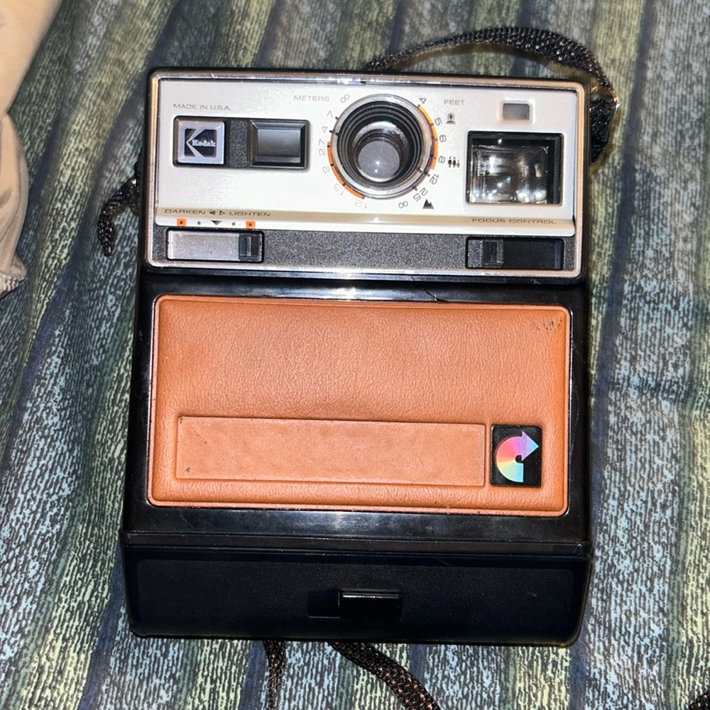 Vintage Kodak Polaroid not sure if it still works but last year it did!!!